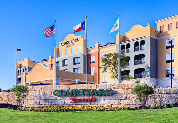 Courtyard by Marriott SeaWorld Westover Hills